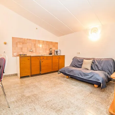 Vintijan 1268 Apartman *